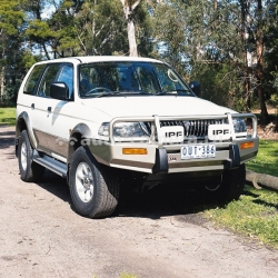 Передний силовой бампер ARB Mitsubishi Pajero Sport до 2000 г для MITSUBISHI